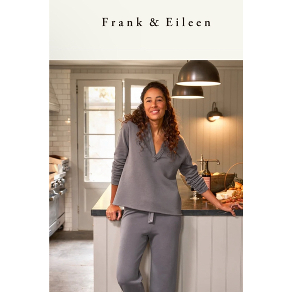 Frank & Eileen Patrick Triple Fleece Sweatshirt Size XS Elephant Gray - Picture 2 of 5